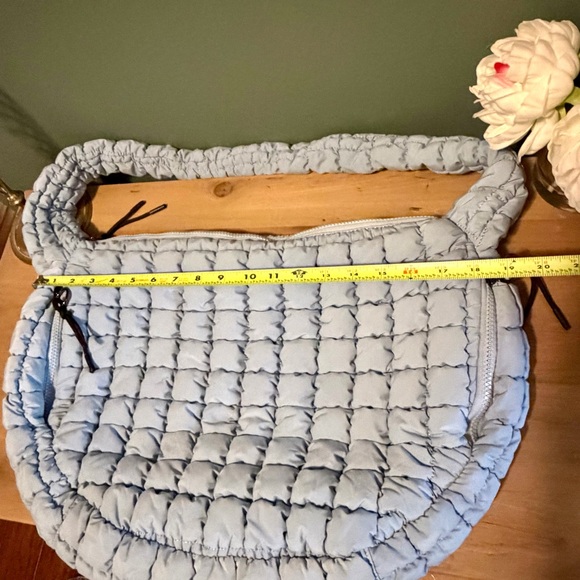 Puffer Quilted Hobo Carryall Tote - Free People INSPIRED - Picture 7 of 8